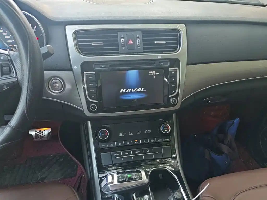 Haval H8 — фото 13