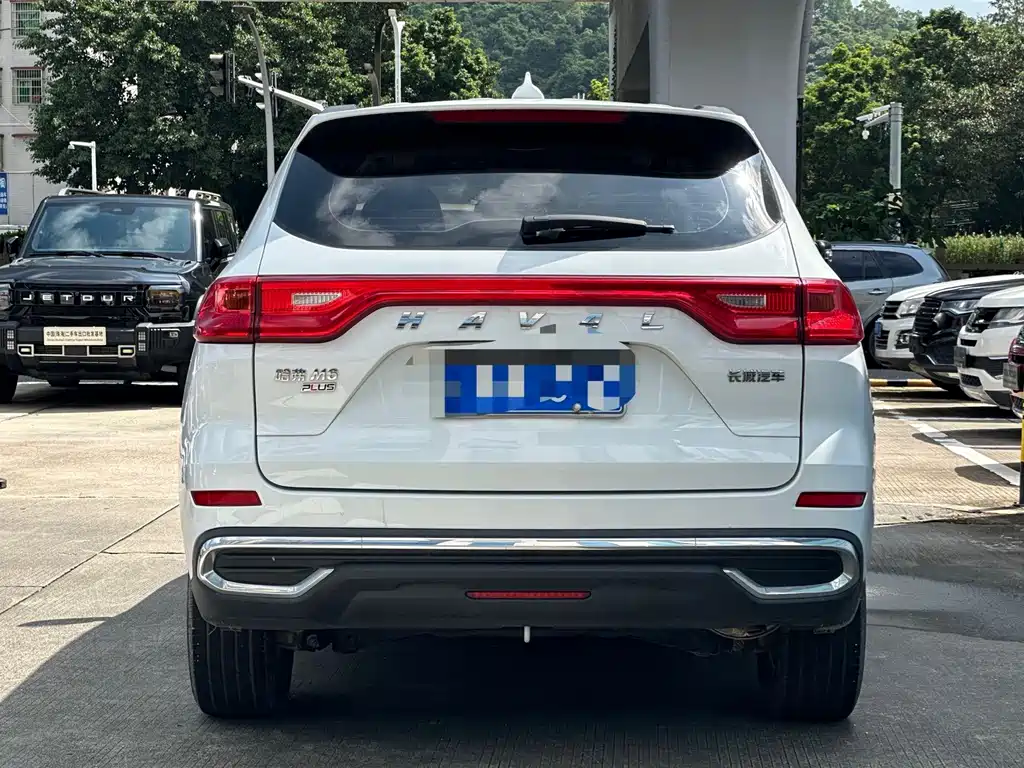 Haval M6 — фото 6