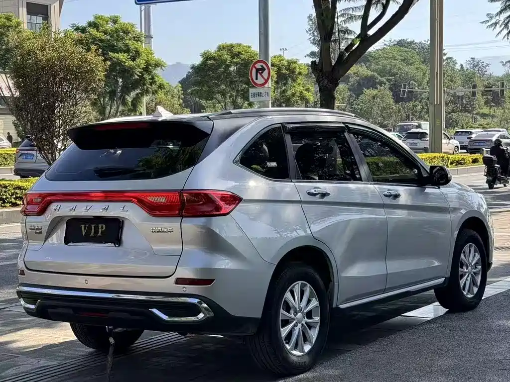 Haval M6 — фото 13