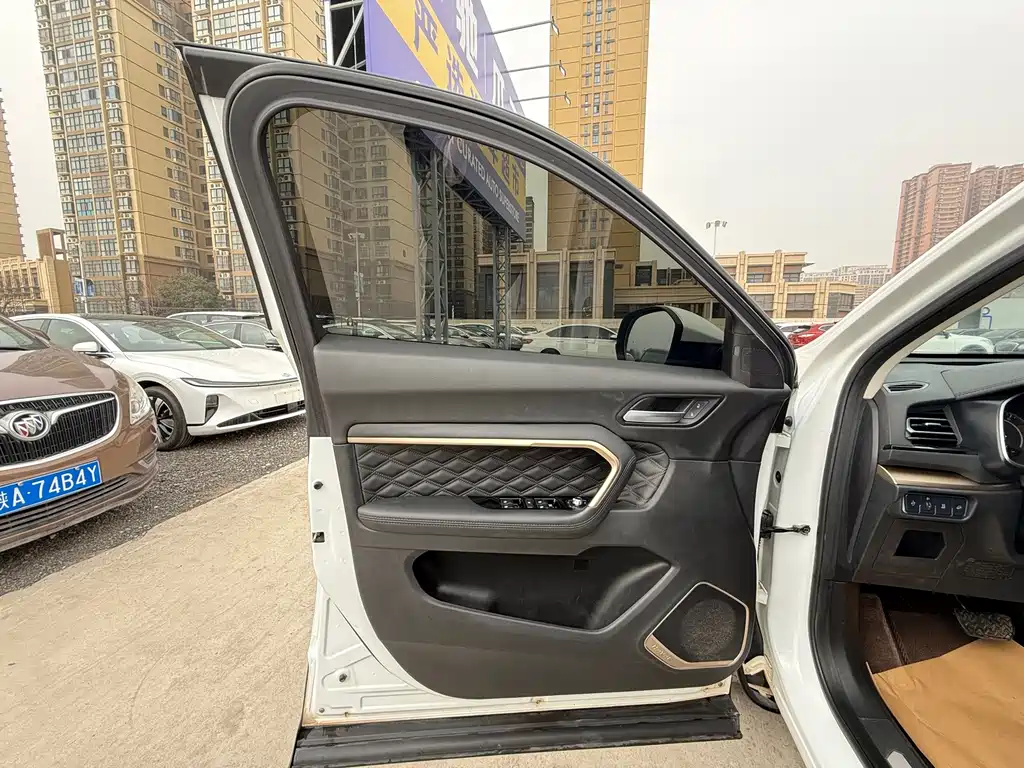 Haval H6 — фото 14