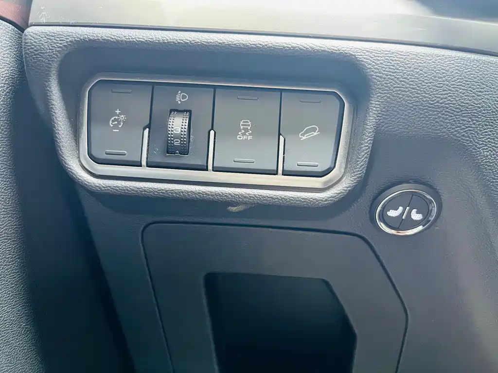 Haval H6 — фото 11