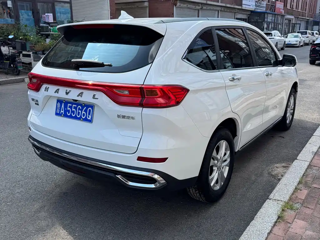 Haval M6 — фото 14