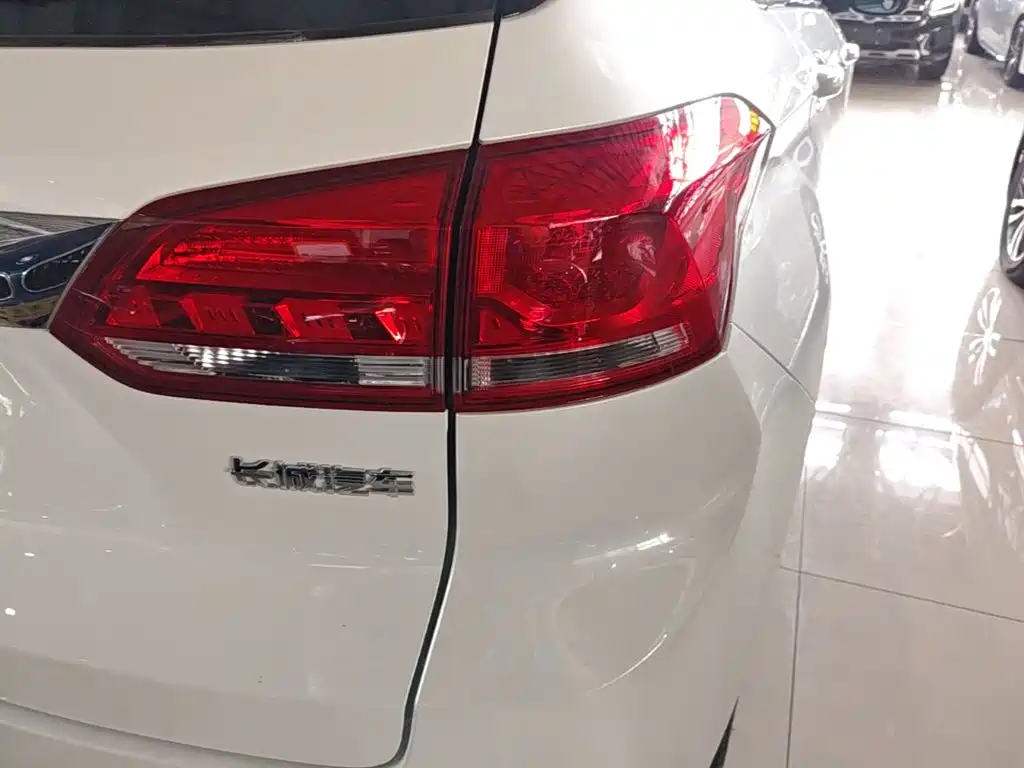 Haval H6 Coupe — фото 8