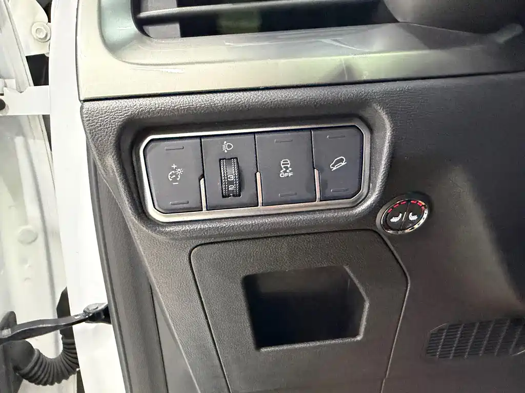 Haval H6 — фото 10
