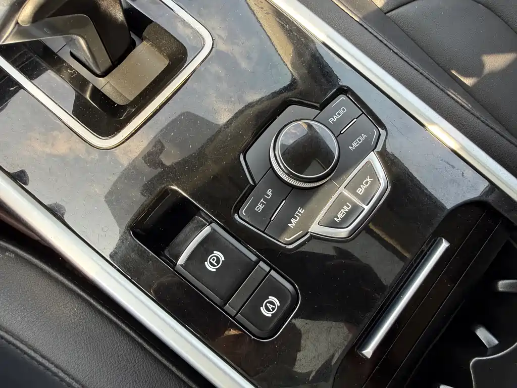 Haval H6 — фото 19