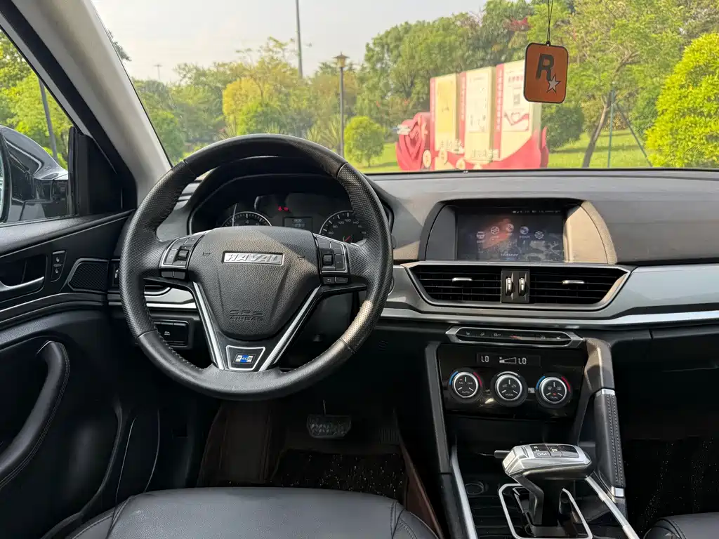Haval H6 — фото 10