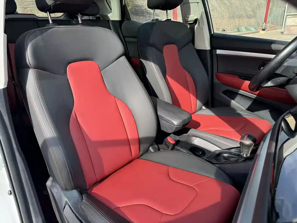 Haval H2s — фото 13