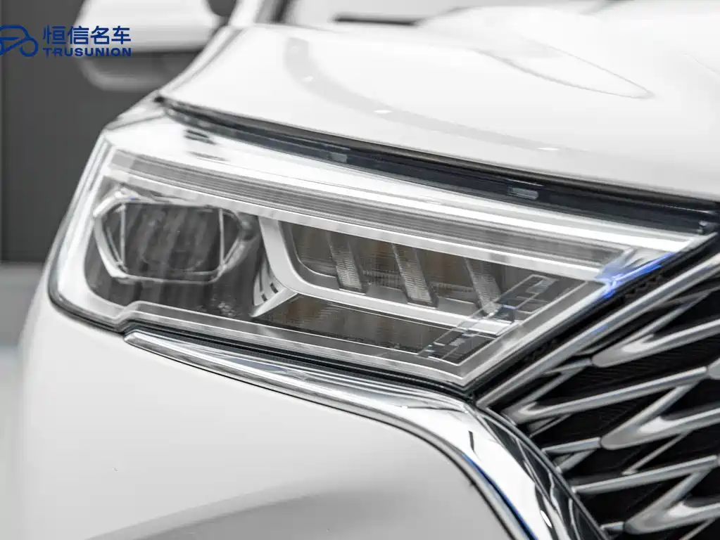 Haval M6 — фото 10