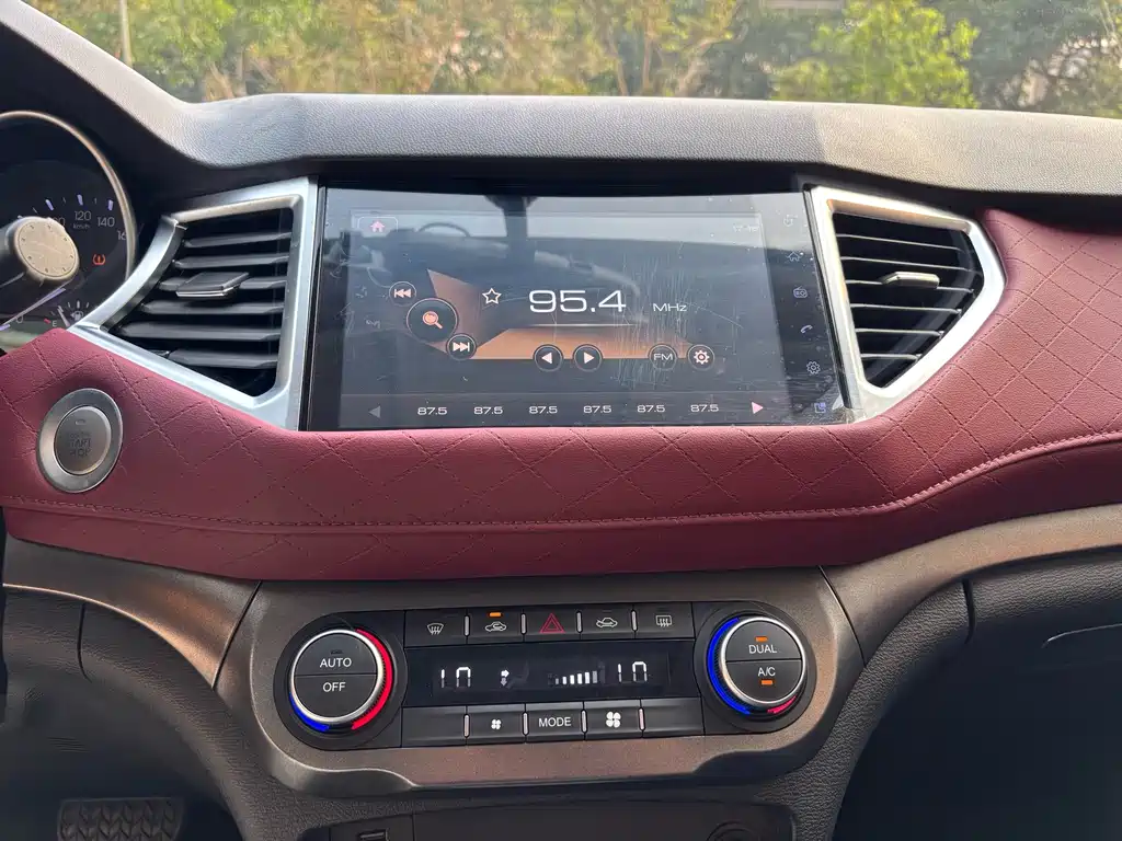 Haval H6 Coupe — фото 27