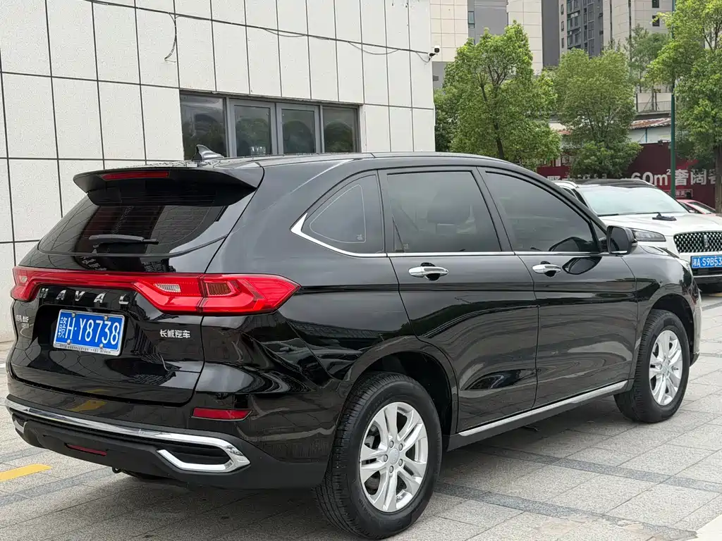 Haval M6 — фото 12
