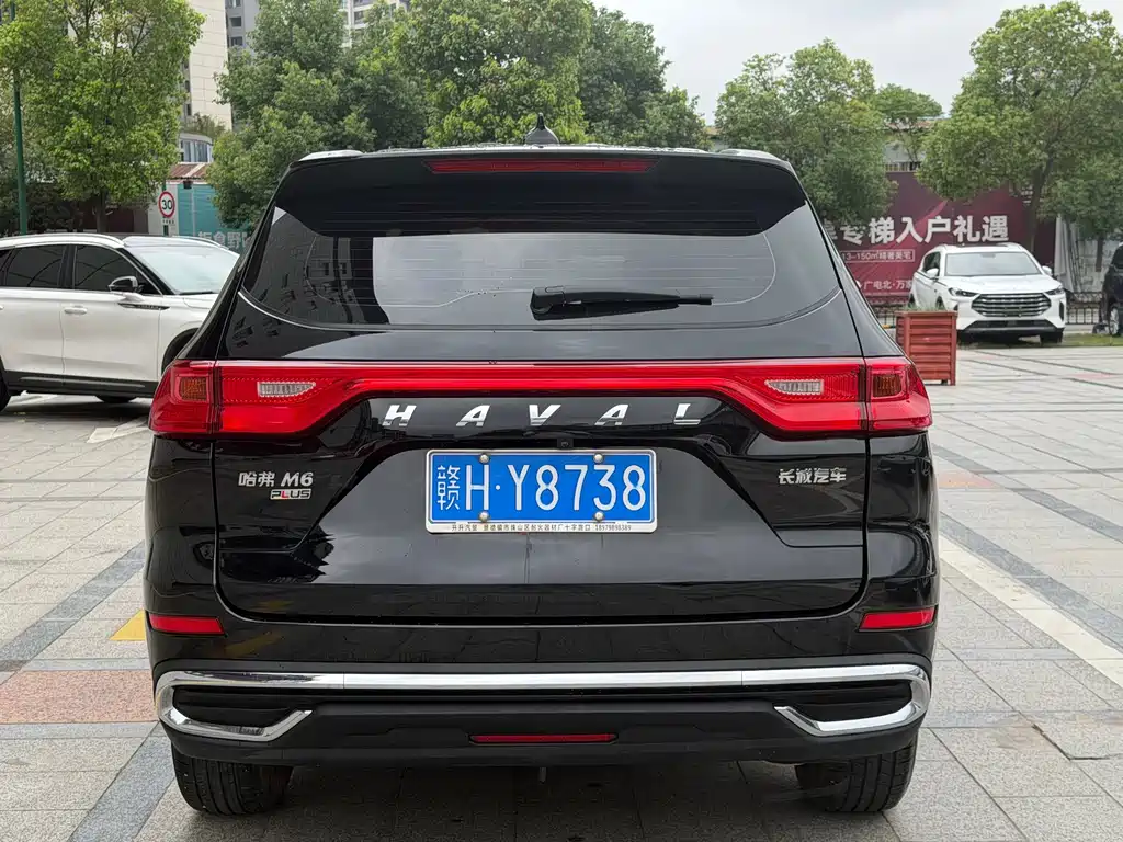 Haval M6 — фото 10
