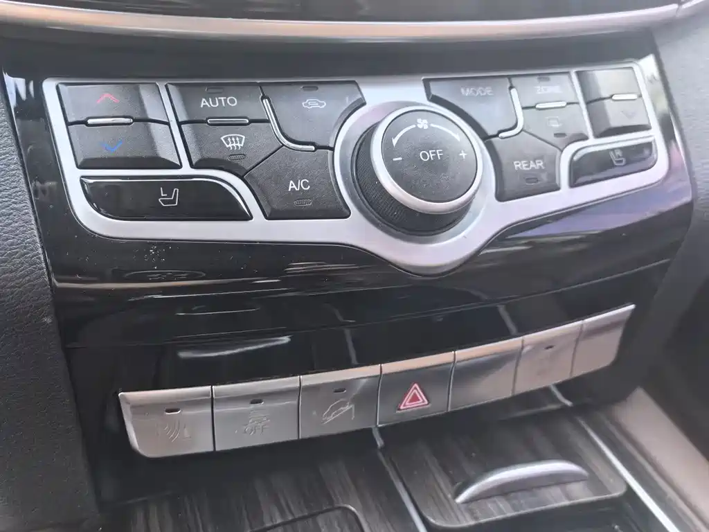 Haval H9 — фото 10