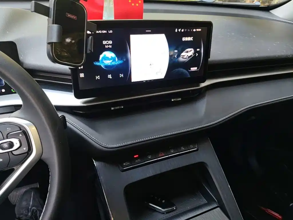 Haval H6 New Energy — фото 13