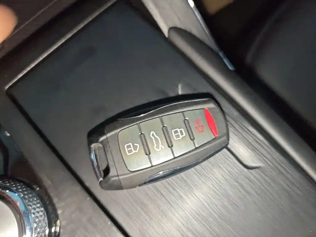 Haval H6 New Energy — фото 9