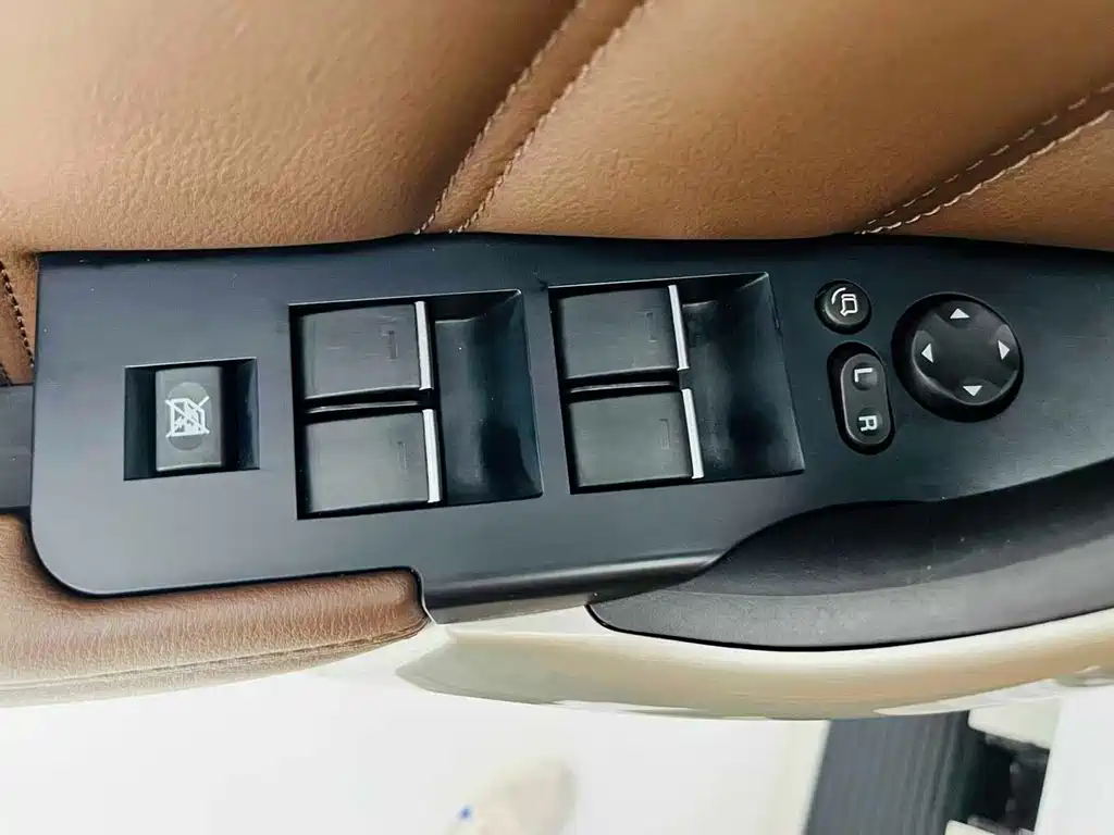 Haval H9 — фото 10