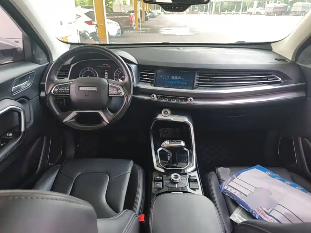 Haval H6 — фото 10
