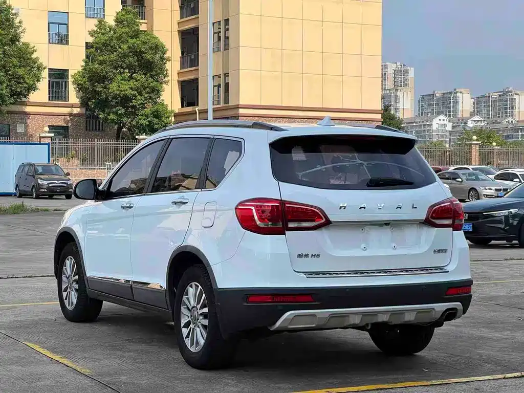 Haval H6 — фото 6