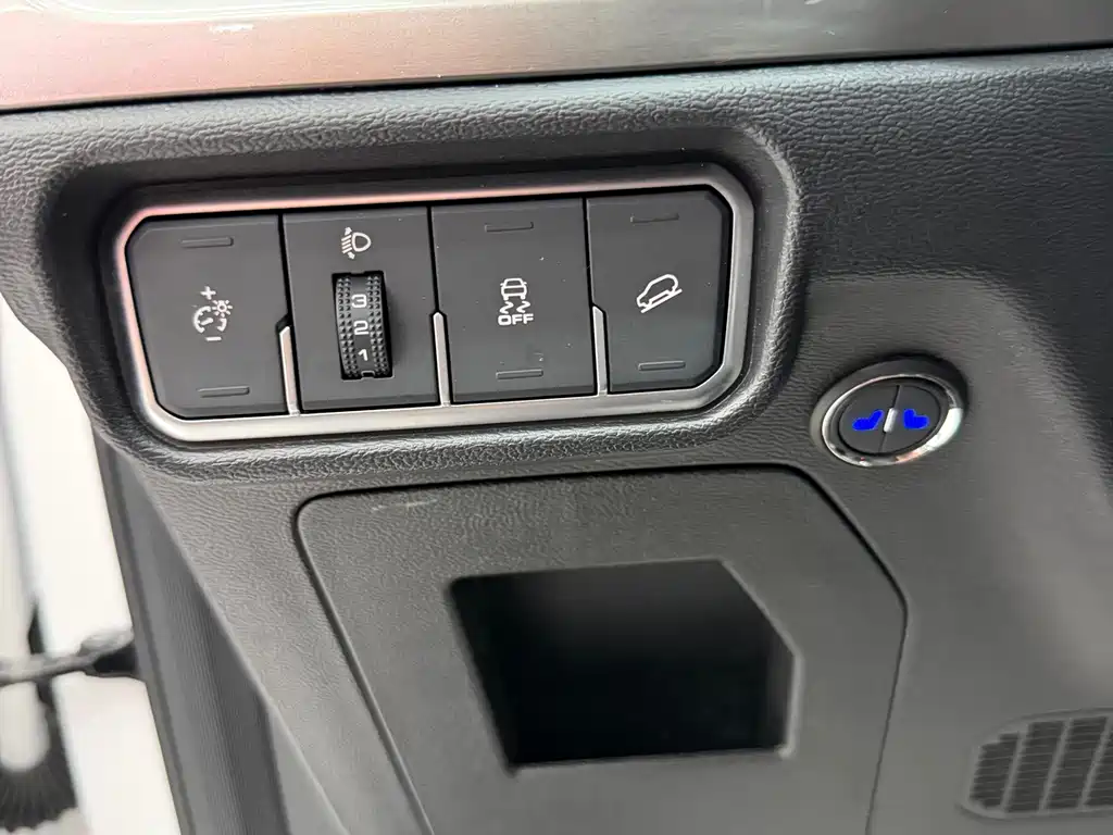 Haval H6 — фото 10