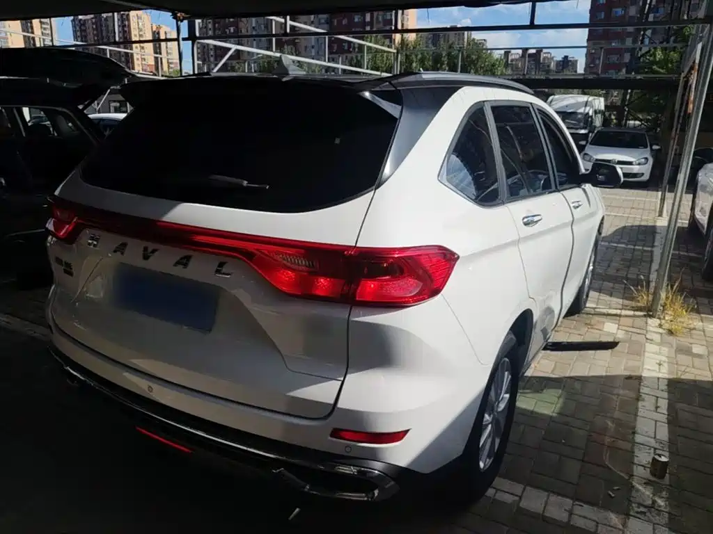 Haval M6 — фото 5