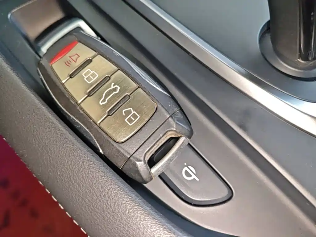Haval F7 — фото 9