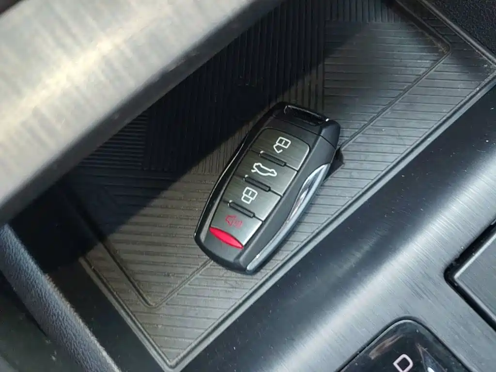 Haval H6 New Energy — фото 9