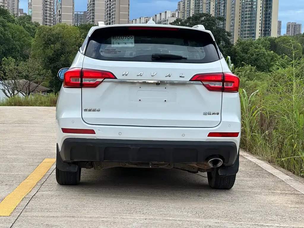 Haval M6 — фото 13