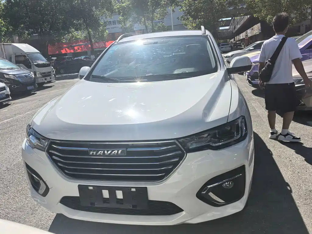 Haval H2s — фото 2