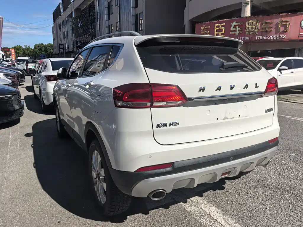 Haval H2s — фото 5