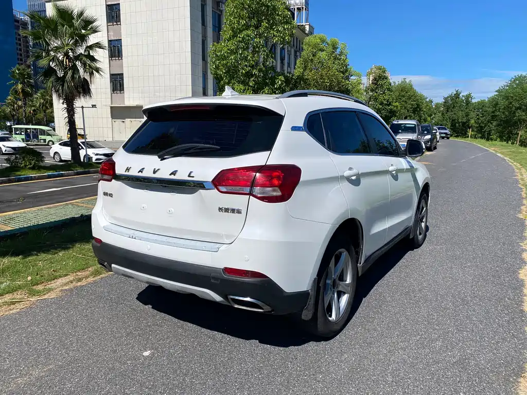 Haval H2 — фото 8