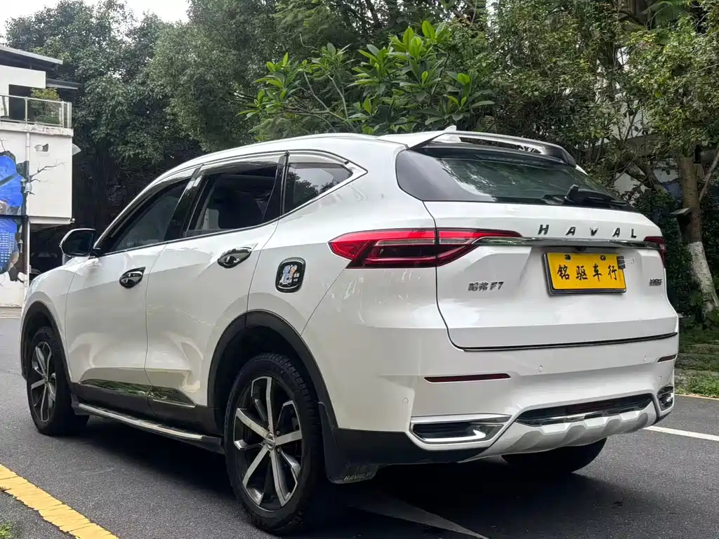 Haval F7 — фото 3