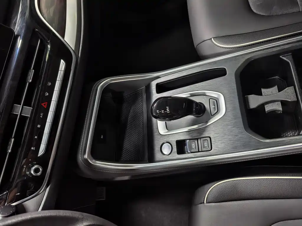 Haval H6 — фото 11