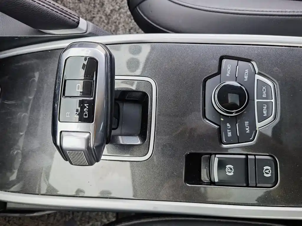 Haval H6 — фото 10