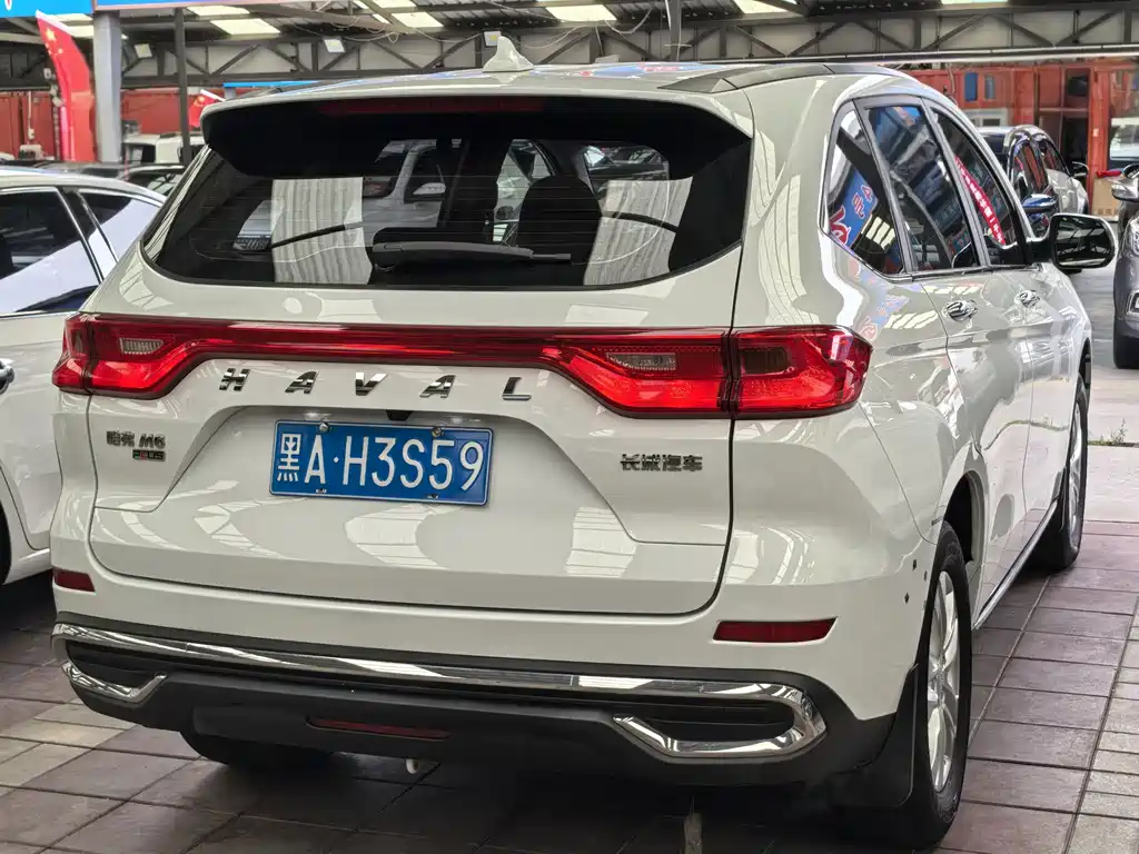 Haval M6 — фото 3