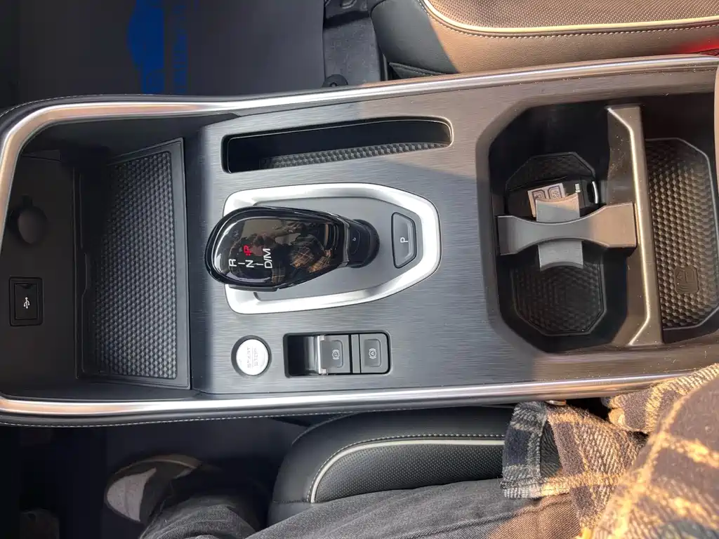 Haval H6 — фото 10