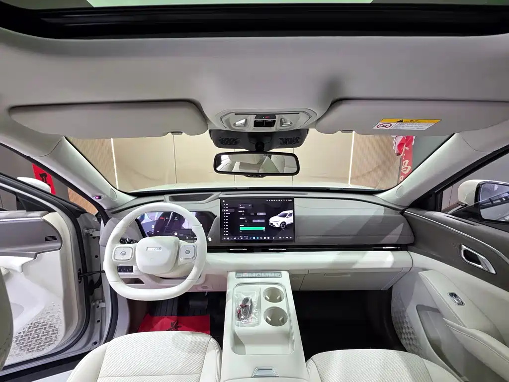 Haval Xiaolong MAX — фото 9