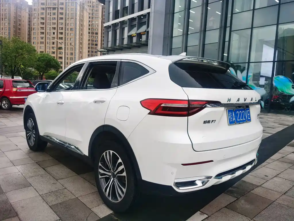 Haval F7 — фото 7