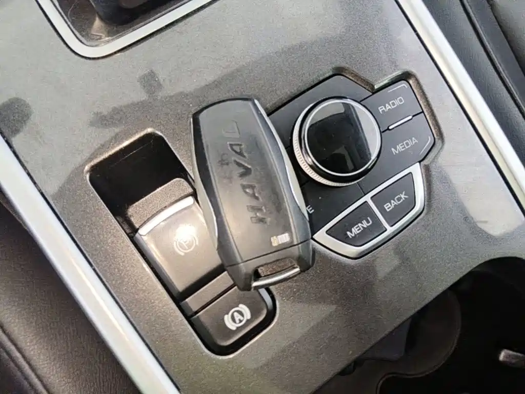 Haval H6 — фото 9