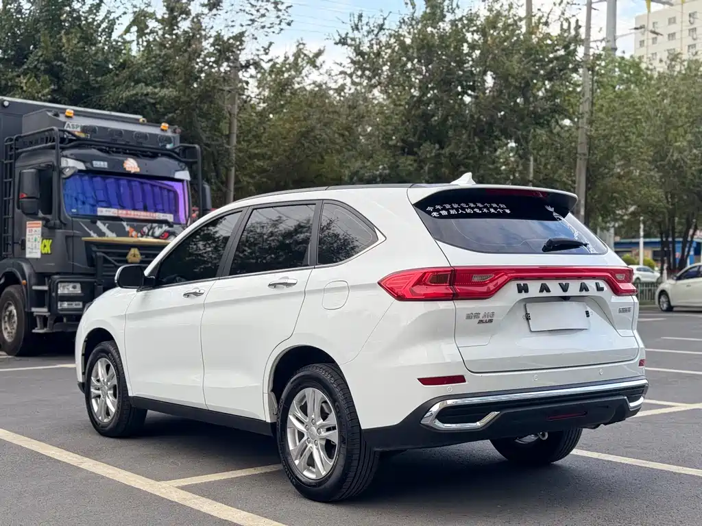 Haval M6 — фото 14