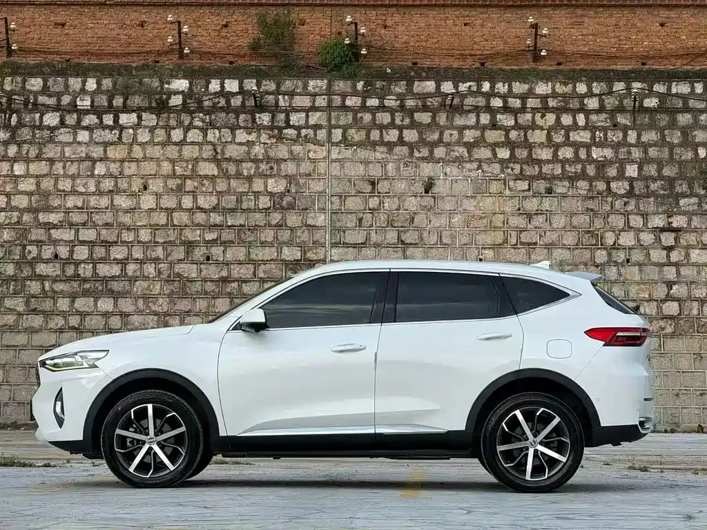 Haval F7 — фото 7