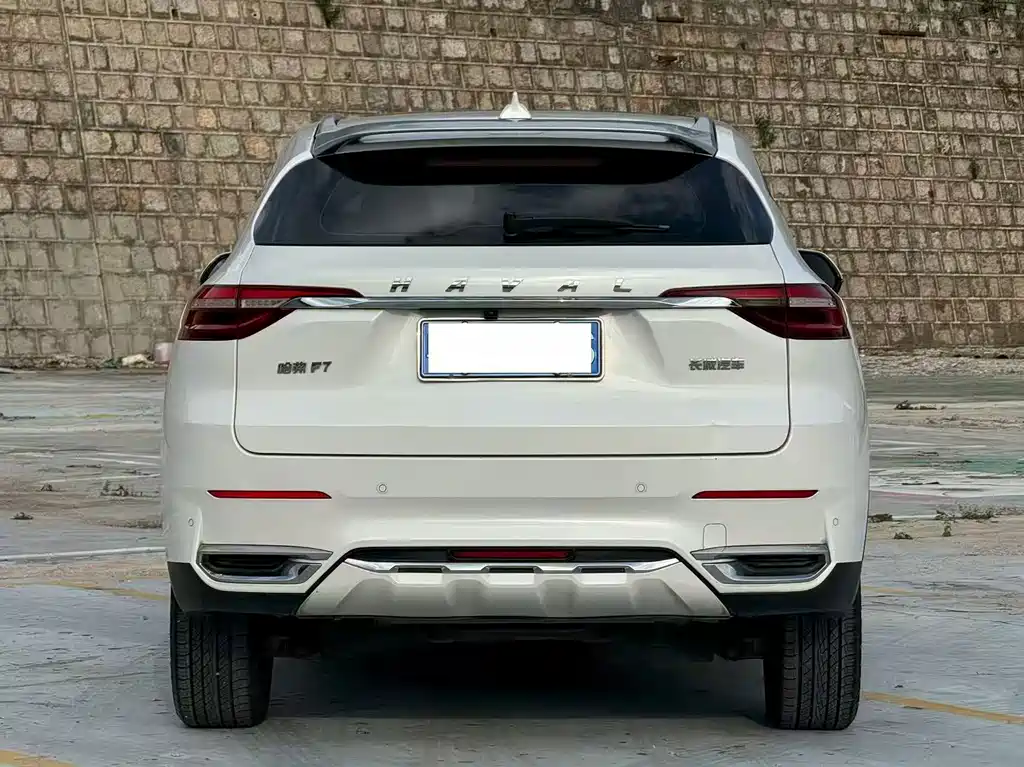 Haval F7 — фото 9