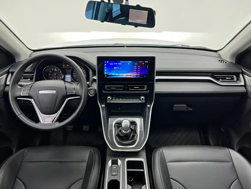 Haval M6 — фото 15