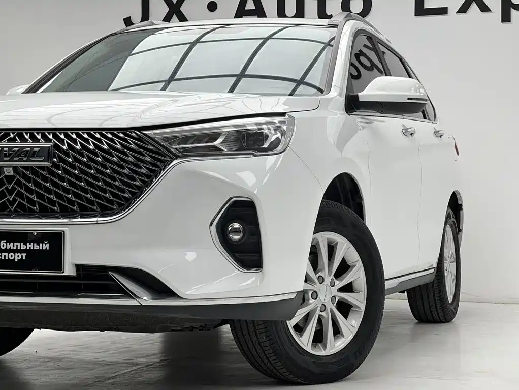 Haval M6 — фото 10