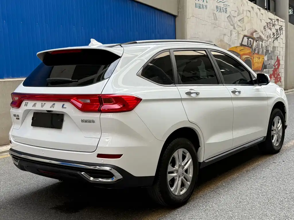 Haval M6 — фото 4