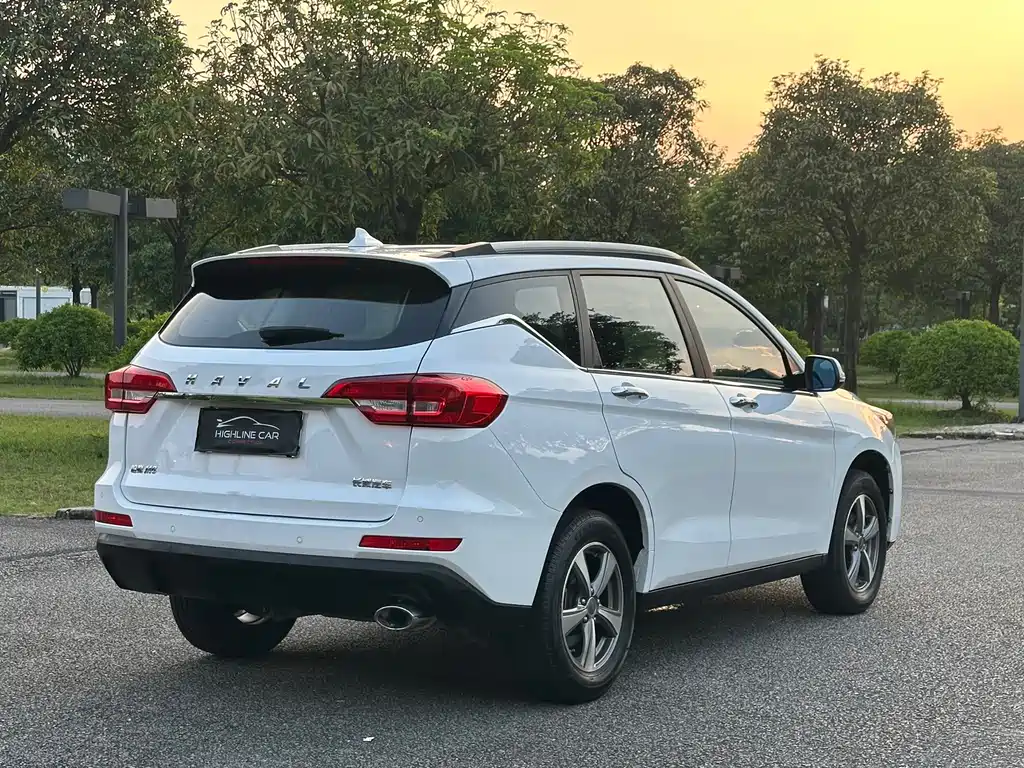 Haval M6 — фото 14