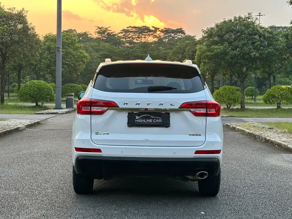 Haval M6 — фото 15