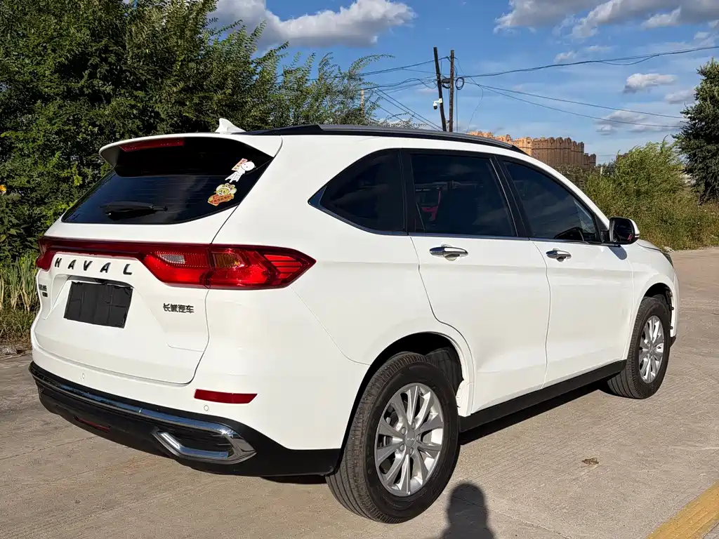 Haval M6 — фото 11