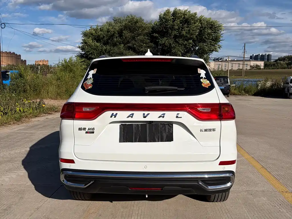Haval M6 — фото 10