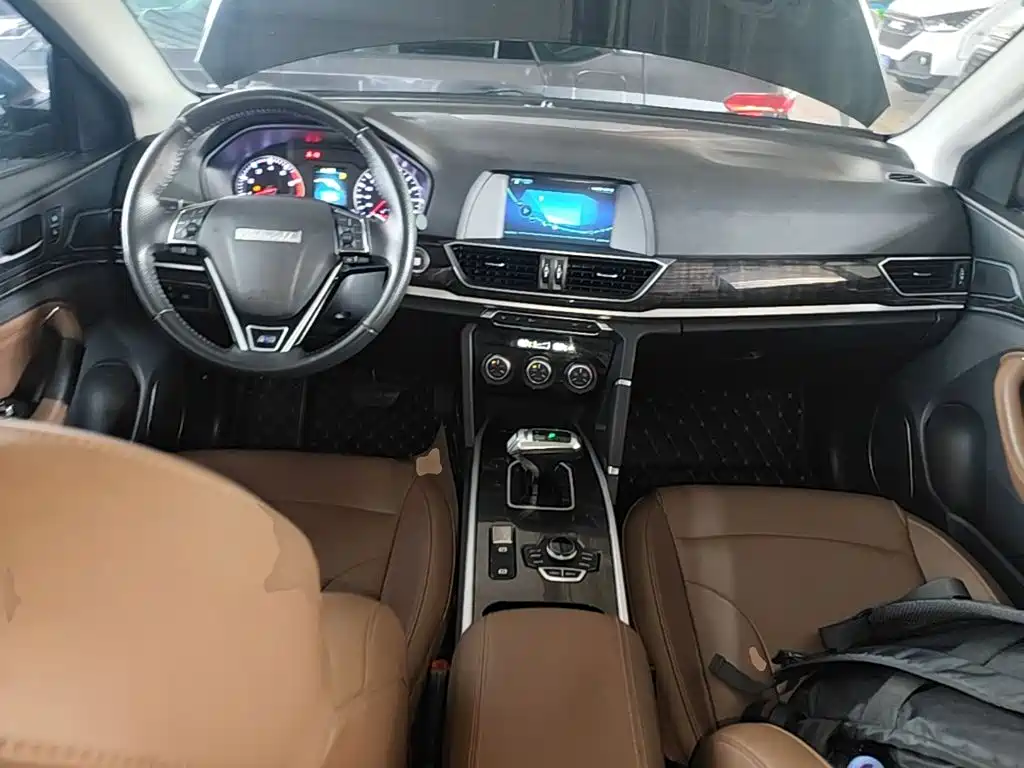 Haval H6 — фото 10
