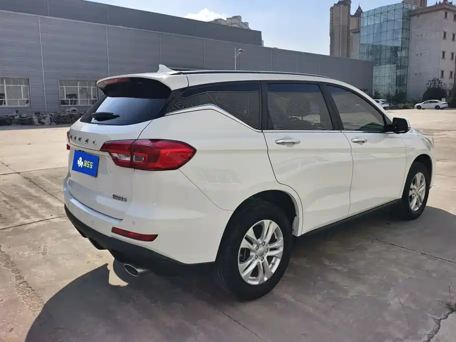 Haval M6 — фото 3