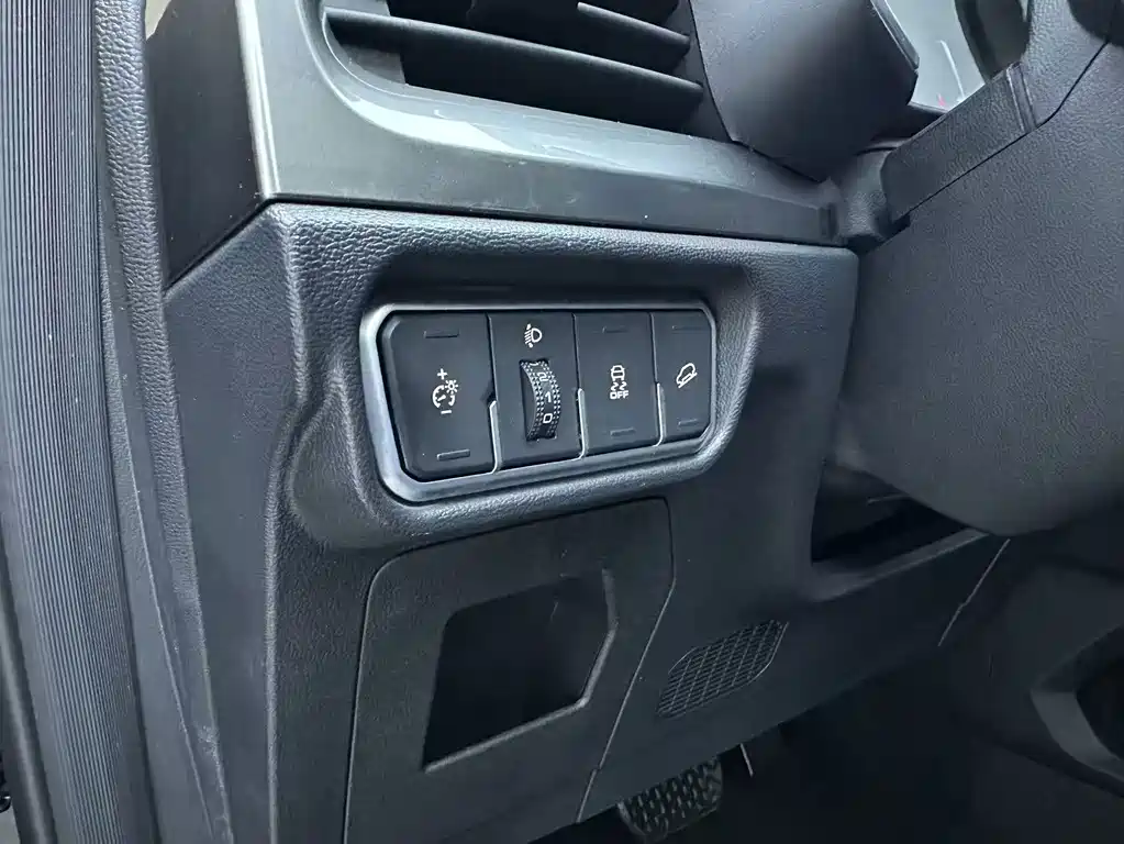 Haval H6 — фото 10